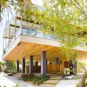 Tavernier Drive Residence / Luis Pons Design Lab Tavernier Drive Residence / Luis Pons Design Lab © Stephan Goettlicher