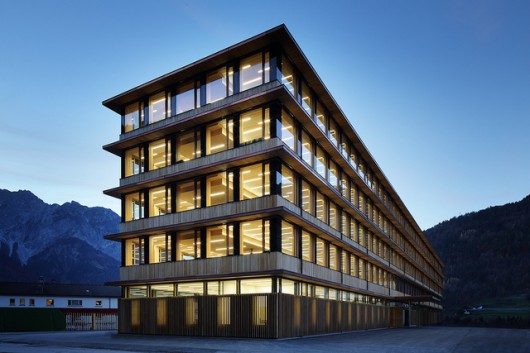 IZM - Illwerke Zentrum Montafon / Architekten Hermann Kaufmann ZT GmbH. Image © Norman A. Müller