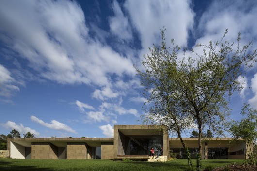 © FG+SG - Fernando Guerra + Sergio Guerra