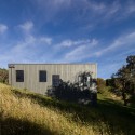 Venus Bay Beach House / MRTN Architects Venus Bay Beach House / MRTN Architects © Nic Granleese