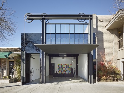 © Bruce Damonte, Courtesy of Olson Kundig Architects