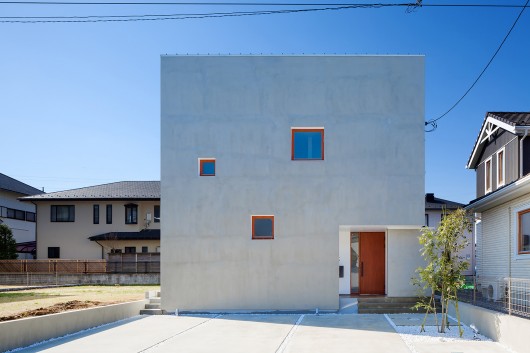 © Ippei Shinzawa