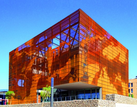 Courtesy of Oikosvia Arquitectura