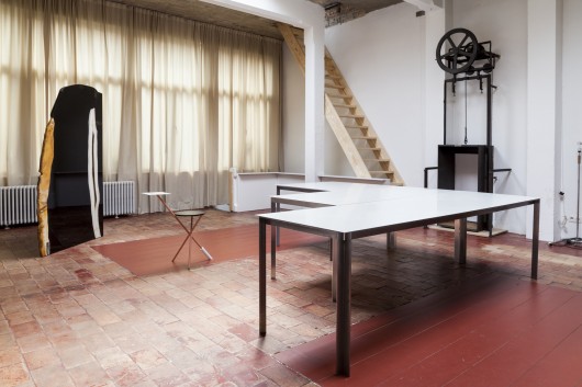 Exhibition View © Sven Laurent. Image Courtesy of MANIERA