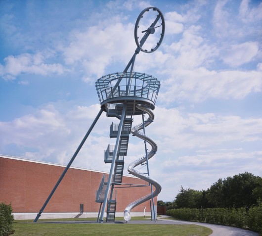 Vitra Slide Tower / Carsten Höller. Image © Vitra