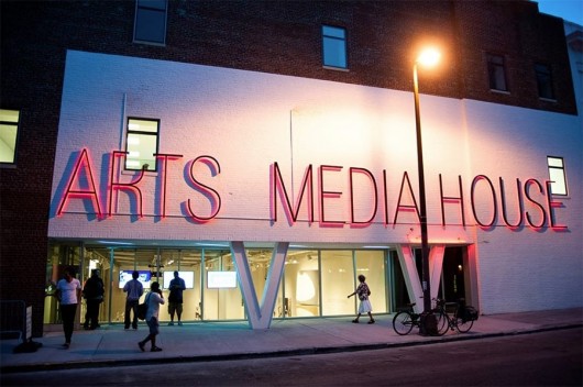 BRIC Arts Media House & Urban Glass/ LEESER Architecture. Image Courtesy of MAS NYC