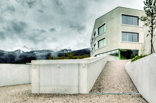 © Gustav Willeit