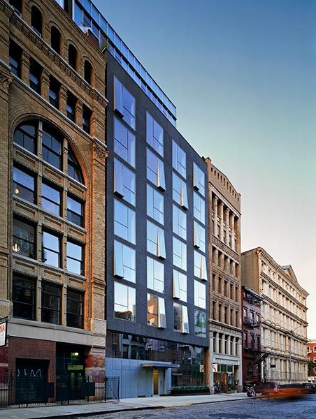Berke-designed 48 Bond Street in Manhattan. Image © Deborah Berke Partners