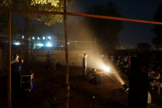 Public performance in Kisangani. Image © Studios Kabako