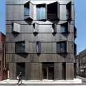 KURO Building / KINO Architects © Daici Ano