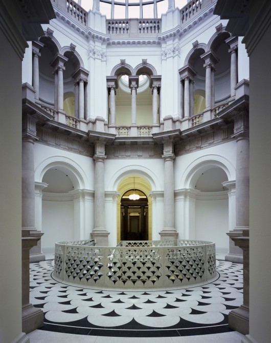 Caruso St. John's Remodelling of the Tate Britain (London, 2014). Image © Helene Binet