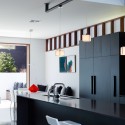 Mackay Terrace / Shaun Lockyer Architects Mackay Terrace / Shaun Lockyer Architects © Scott Burrows Photography