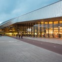 Rotterdam Central Station / Benthem Crouwel Architects + MVSA Architects + West 8 Rotterdam Central Station / Benthem Crouwel Architects + MVSA Architects + West 8 © Gemeenten Rotterdam