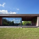 Holiday Cottage / Tóth Project Architect Office Holiday Cottage / Tóth Project Architect Office © Tamás Bujnovszky