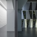 Layers of White / Pitsou Kedem Architects Layers of White / Pitsou Kedem Architects © Amit Geron