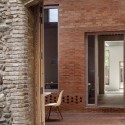 House 1014 / H Arquitectes House 1014 / H Arquitectes © Adrià Goula