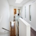 The Linear House / Green Dot Architects © Tom Arban
