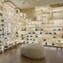 Camper Store Milano / Kengo Kuma Camper Store Milano / Kengo Kuma © Zeno Zotti