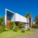 Jaboticaba House / Raffo Arquitetura © Fabio Pitrez