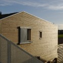 16 Social Housing Units Urban Refurbishment / a/LTA 16 Social Housing Units Urban Refurbishment / a/LTA © Fabrice Dehoche