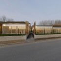 16 Social Housing Units Urban Refurbishment / a/LTA 16 Social Housing Units Urban Refurbishment / a/LTA © Fabrice Dehoche
