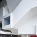 Crossoverzaal / NL Architects Courtesy of NL Architects