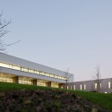 Melgaço Sports School Monte Prado / Pedro Reis Arquitecto © José Campos | Architectural photography