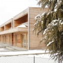 Residential Wood Building in Selvino / Camillo Botticini Residential Wood Building in Selvino / Camillo Botticini © Luca Santiago Mora
