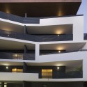 32 Housing / MDR Architectes 32 Housing / MDR Architectes © Mathieu Ducros