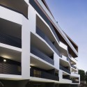 32 Housing / MDR Architectes 32 Housing / MDR Architectes © Mathieu Ducros