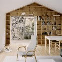 E/C House / SAMI-arquitectos E/C House / SAMI-arquitectos © Paulo Catrica