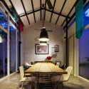 Modern Tube House  / MimANYSTUDIO  + REAL Courtesy of MimANYSTUDIO