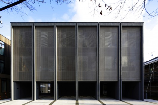 © Nacasa & Partners Inc