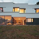 Villa / Petar Miskovic + Vanja Rister Villa / Petar Miskovic + Vanja Rister © Robert Les