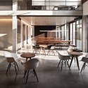Office Building / Blocher Blocher Partners Office Building / Blocher Blocher Partners Courtesy of Blocher Blocher Partners