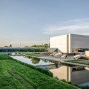 Ichot - Gate of Poznan / Ad Artis Architects Ichot - Gate of Poznan / Ad Artis Architects © Maciej Lulko