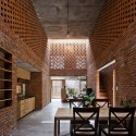 Termitary House / Tropical Space Termitary House / Tropical Space © Hiroyuki Oki
