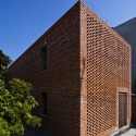 Termitary House / Tropical Space Termitary House / Tropical Space © Hiroyuki Oki