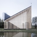 Nanjing Wanjing Garden Chapel / AZL Architects. Image © Yao Li