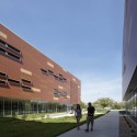 Manhattan High School / Gould Evans Manhattan High School / Gould Evans © Aaron Dougherty