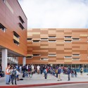 Manhattan High School / Gould Evans Manhattan High School / Gould Evans © Mike Sinclair