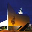 Autobahn Church Siegerland  / Schneider+Schumacher © Helen Schiffer