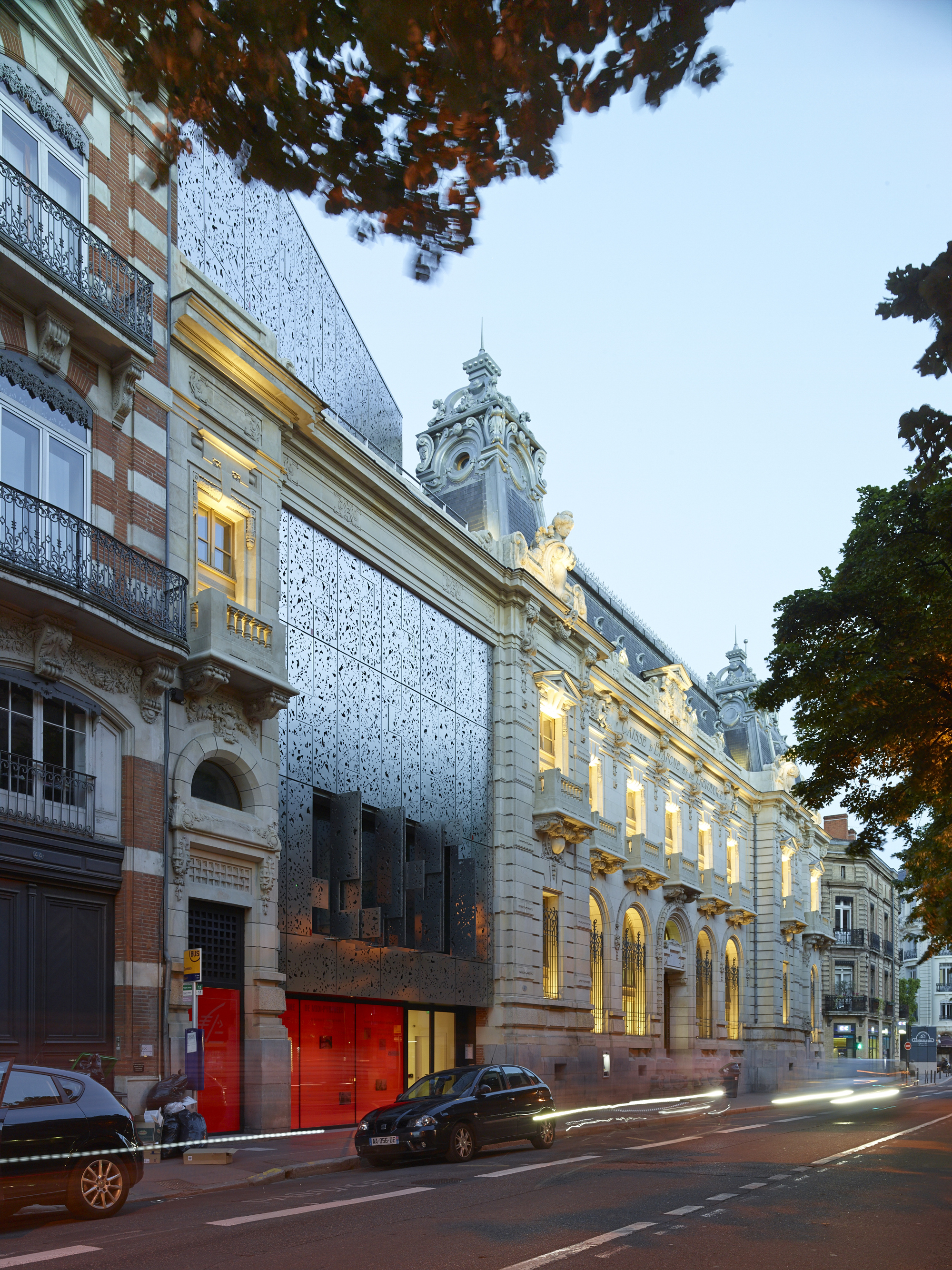 taillandier architectes associés / l'agence caisse d’épargne, rue du languedoc à toulouse taillandier architectes associés / l'agence caisse d’épargne, rue du languedoc à toulouse