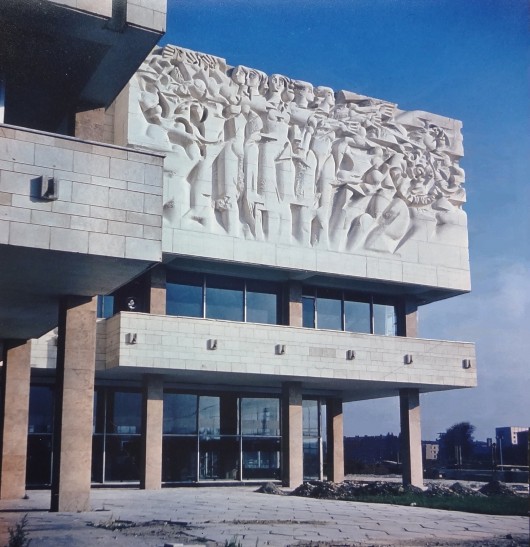 The housing of the Physics Department. Image Courtesy of Michael Budilovsky