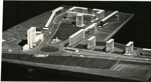 The Institute of information, first options, 1971. Image © V. Zabolotnyj State Scientific Architecture and Construction Library