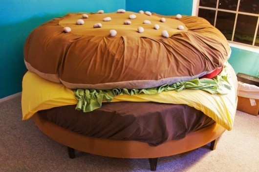 Hamburger Bed. Image via www.hamburgerbed.com © Heather Leah Kennedy