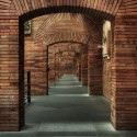 Segmented and relieving arches work in visual and structural harmony. Image © Flickr user Guzman Lozano