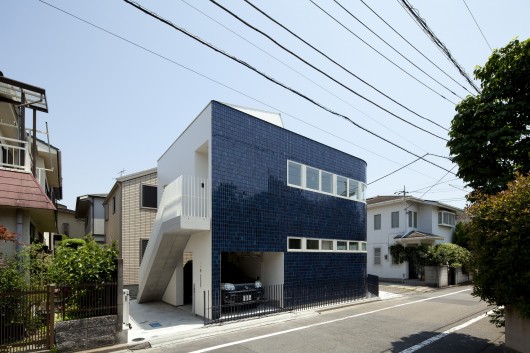 © Toshiyuki Yano