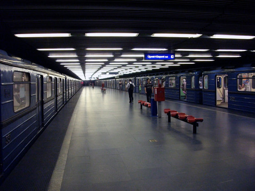 Határ út station on Blue Line 3 (opened in 1980). Image Image via Wikipedia