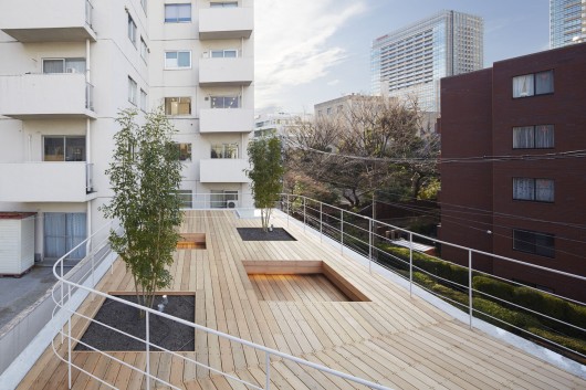 © Nacasa + Partners